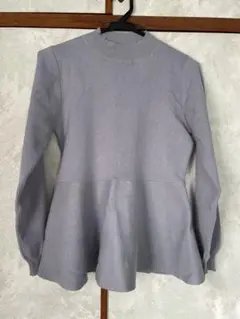 セゾンドパピヨン　ペプラム　ニット Mサイズ