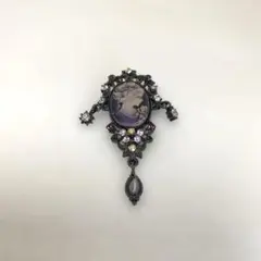 ヴィンテージカメオ風ブローチ