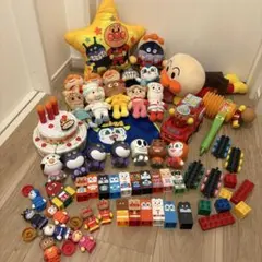 【まとめ売り】アンパンマン　ぬいぐるみ　ブロック　ぬいぐるみ　ガチャガチャ