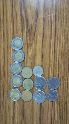な*ぱ様 【イタリア 旧リラ硬貨】13枚セットのサムネイル