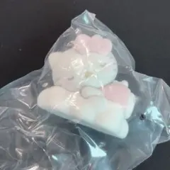 サンリオ しろふわ雲でおひるね シークレットマスコット キティ