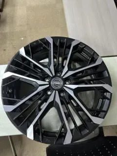 ナンピン茶坊主様、日産オーラニスモ前期 純正ホイール - メルカリ