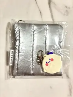 SKIN&LAB シルバーポーチ キャラクター鏡付き