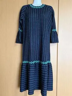 Item thumbnail for item 3d63db75-a09d-4cee-963c-ab488f184c5c