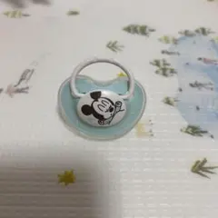 ピジョンおしゃぶり　0〜3ヶ月Sサイズ