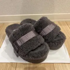 《UGG》 サンダル