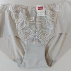 ワコールショーツLサイズ新品