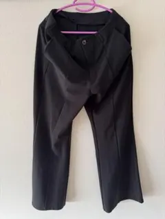 GU ブラック フレアパンツ　レディースXL