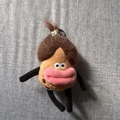 ユニークなぬいぐるみキーホルダー