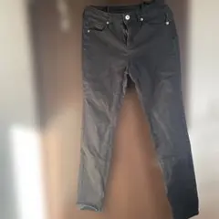 ブラック スキニーパンツ