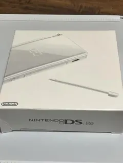 ニンテンドー DS Lite クリスタルホワイト