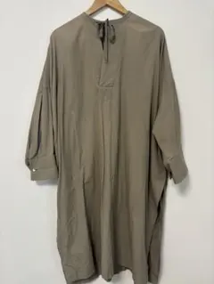YEVVE　イレーヴ　ロングシャツワンピース 半袖　カーキ