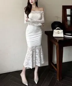 オフショルダー レース ホワイトドレス