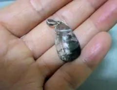 天然石 チャーム