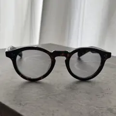 EYEVAN Conner 46のサムネイル