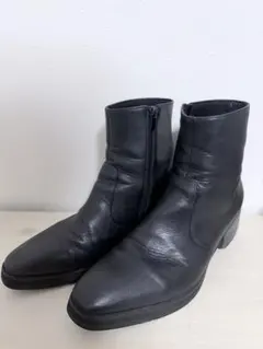 G.O.Cヒールブーツエナメル ブラック