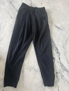 ウルトラストレッチアクティブジョガーパンツ　S 黒