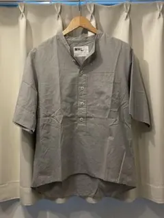 MHL MARGARET HOWELLノーカラー プルオーバーバンドカラーシャツ