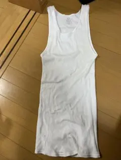 ホワイトリブ編みノースリーブタンクトップのサムネイル