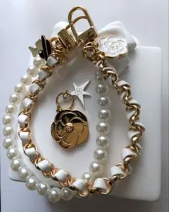 CHANEL　2025　カメリアチャーム♡