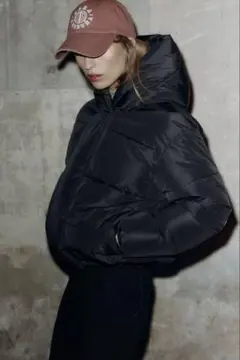 ZARA ショート丈フード付き撥水防風アノラック