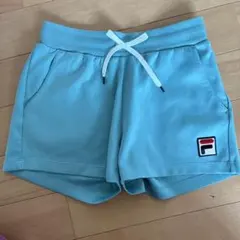 FILA くすみグリーン　Mサイズ ショートパンツ