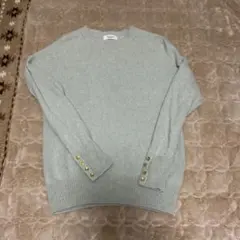 テチチ テラス フォックス混 肌触り最高なセーター　金ボタン付