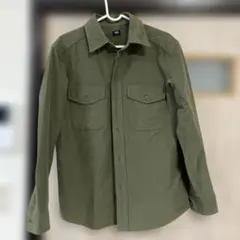 ユニクロ　長袖シャツ　S