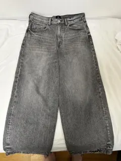 H&M SUPER BAGGY デニムパンツ グレーのサムネイル