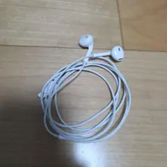 Lightningコネクタ 有線イヤホン 音量調整付き　ジャンク