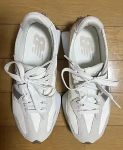 ニューバランス 327 UNITED ARROWS green labelのサムネイル