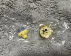 たまごっち　カプセルフロッキーズ　手作りおやつチャーム