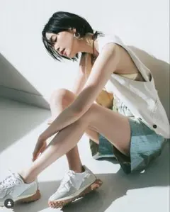 TELA Iridescent poplin shorts SS22