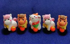 午 招き猫 置物 5個のサムネイル
