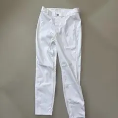 ホワイト クロップド スキニーパンツ Mサイズ