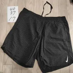 NIKERUNNING　ナイキランニング　トレーニングパンツ　ランニングパンツ