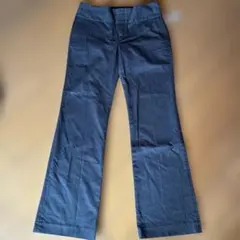 新品未使用GAP ダークグレーフレアパンツ　6