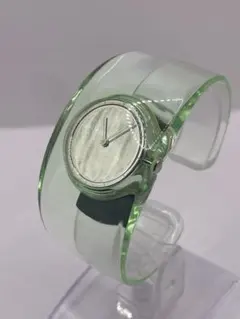 【希少品出品、電池交換済】イッセイミヤケ　オー　グリーン　クリア　スケルトンのサムネイル
