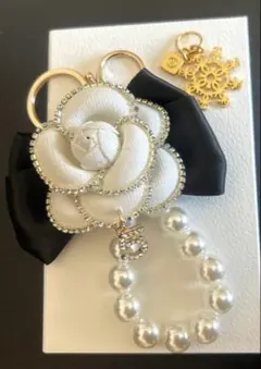 2025年最新】シャネル 携帯ストラップの人気アイテム - メルカリ