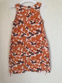 BeBe 花柄 ノースリーブワンピース オレンジ サイズ130cm