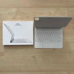 iPad Magic Keyboard 日本語キーボード white