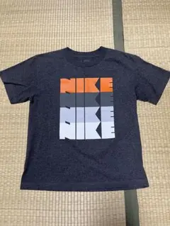 TシャツOld NIKE ゴツナイキ 4段