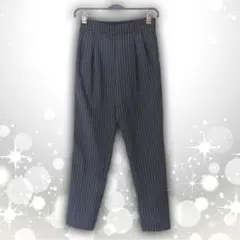 美品 グローバルワーク　美シルエット　テーパードパンツ　ブラック　ストライプ　Ｓ