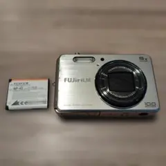 返品保証】 フジフイルム FUJIFILM FinePix J250 シルバー - メルカリ