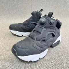 美品✨Reebok インスタポンプフューリー ブラック 23.5㌢のサムネイル