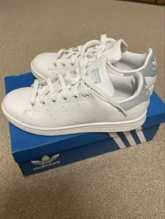 adidasスタンスミス　22.5cm