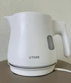 TIGER 電気ケトル 本体 ホワイト 0.6Lのサムネイル