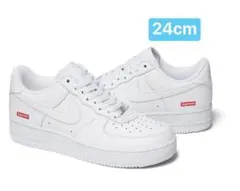 Supreme × Nike Air Force 1 Low 