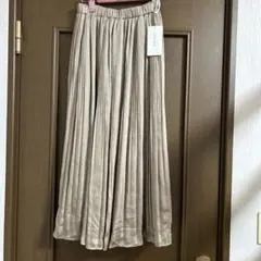 ハニーズ　レディース　プリーツスカート