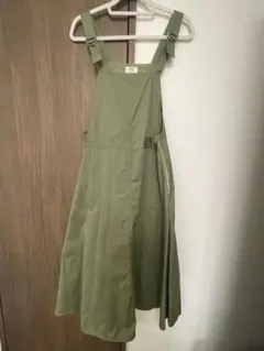 BEAMS HEART オリーブグリーンサロペット